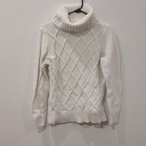 White turtleneck sweater